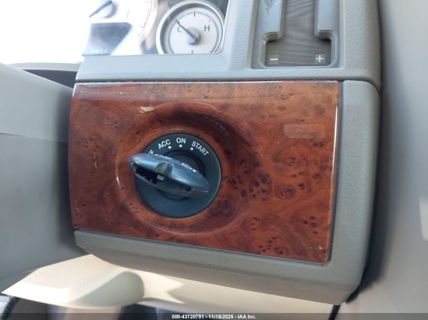 2008 Chrysler Town & Country Lx VIN: 2A8HR44HX8R149915 Lot: 43720791