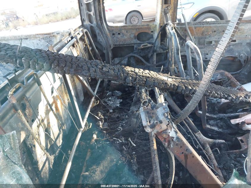 2004 Chevrolet Silverado 1500 Work Truck VIN: 1GCEC19X34Z164430 Lot: 43720801