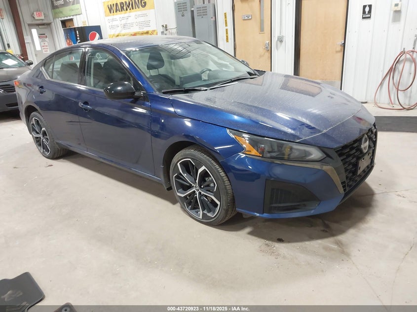 NISSAN ALTIMA SR INTELLIGENT AWD