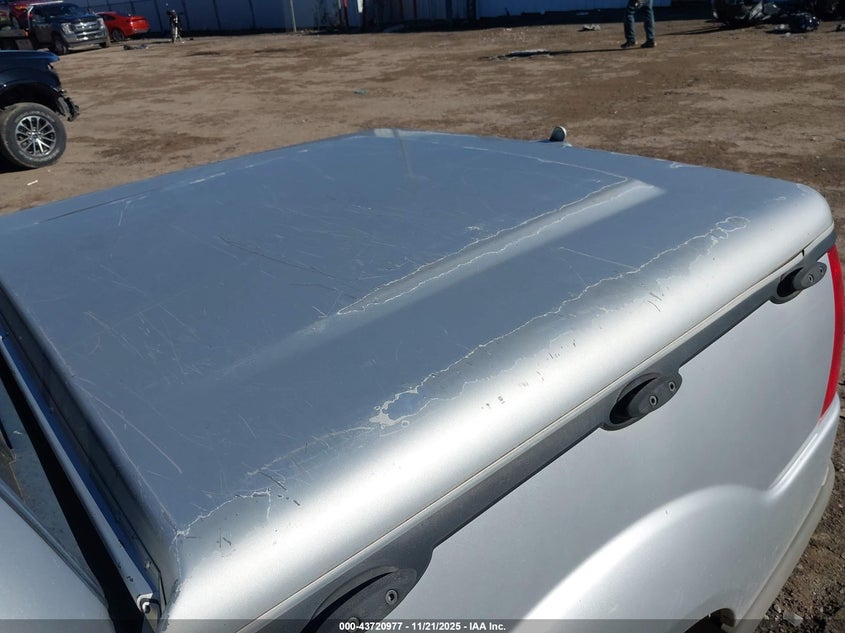 2001 Ford Explorer Sport Trac VIN: 1FMZU67E01UC32538 Lot: 43720977