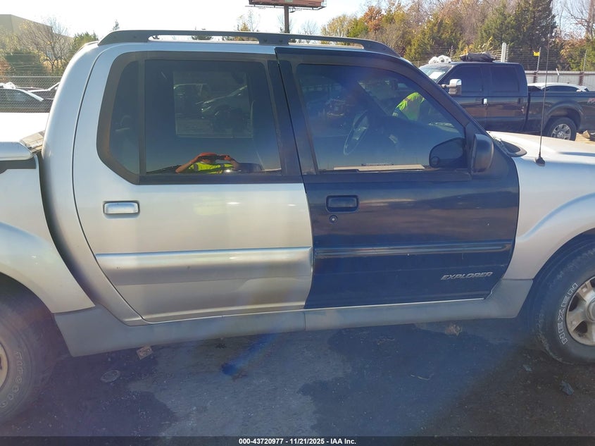 2001 Ford Explorer Sport Trac VIN: 1FMZU67E01UC32538 Lot: 43720977