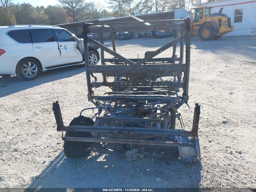 2014 Polaris Ranger 900 Crew VIN: 4XAWH9EA4EG351587 Lot: 43720979