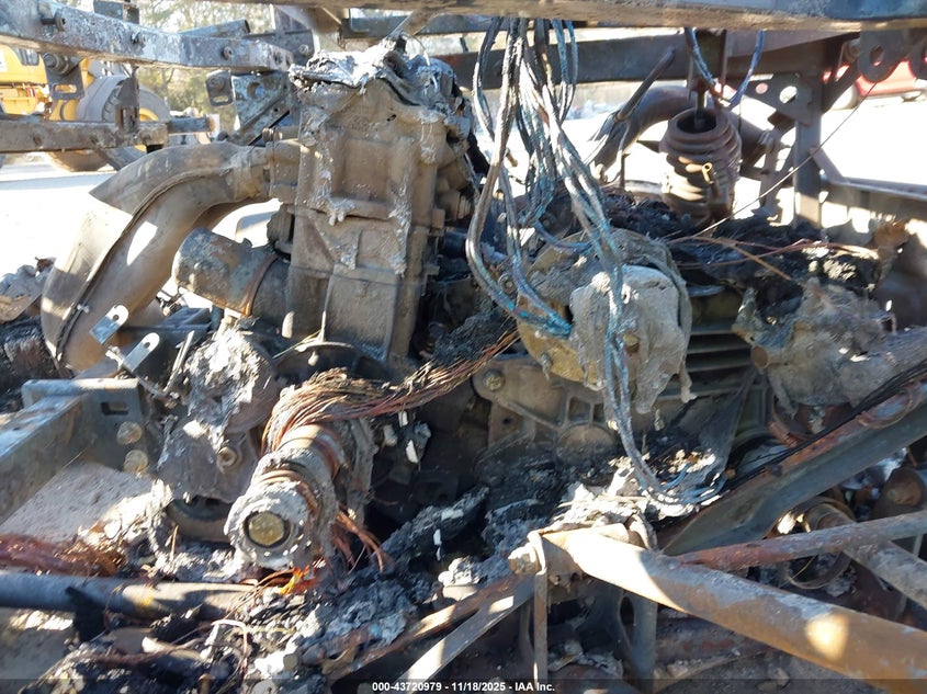 2014 Polaris Ranger 900 Crew VIN: 4XAWH9EA4EG351587 Lot: 43720979