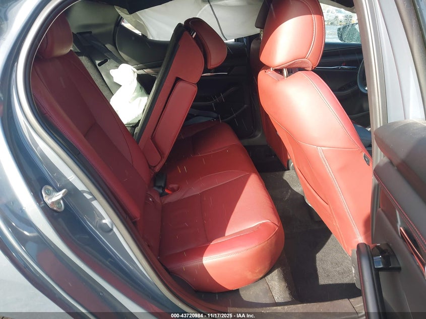 2024 Mazda Mazda3 2.5 S Carbon Edition VIN: JM1BPBLM3R1720799 Lot: 43720984