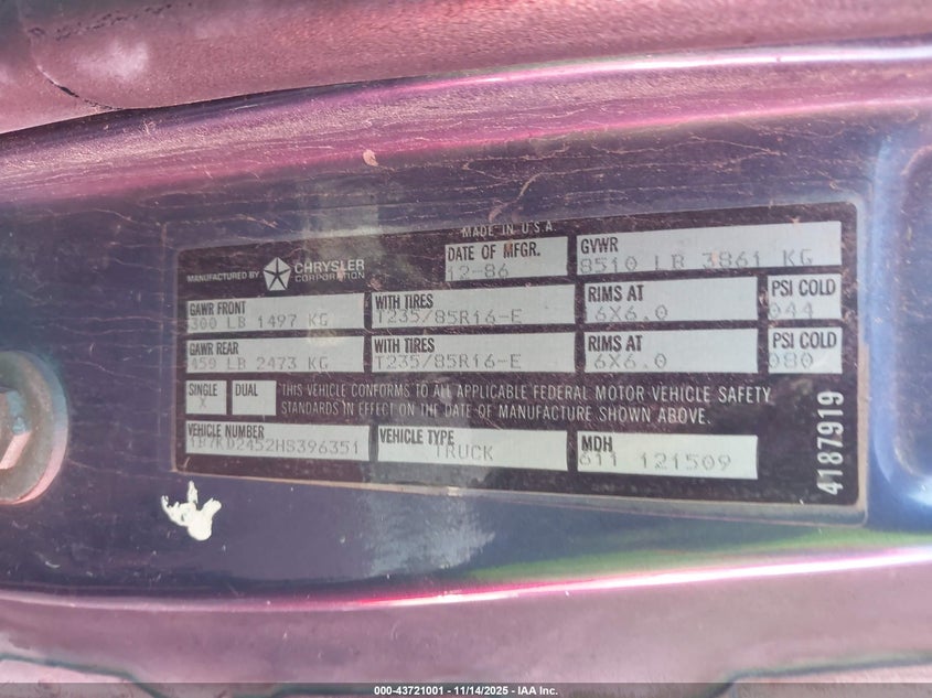 1B7KD2452HS396351 1987 DODGE D/W SERIES photo no. 9
