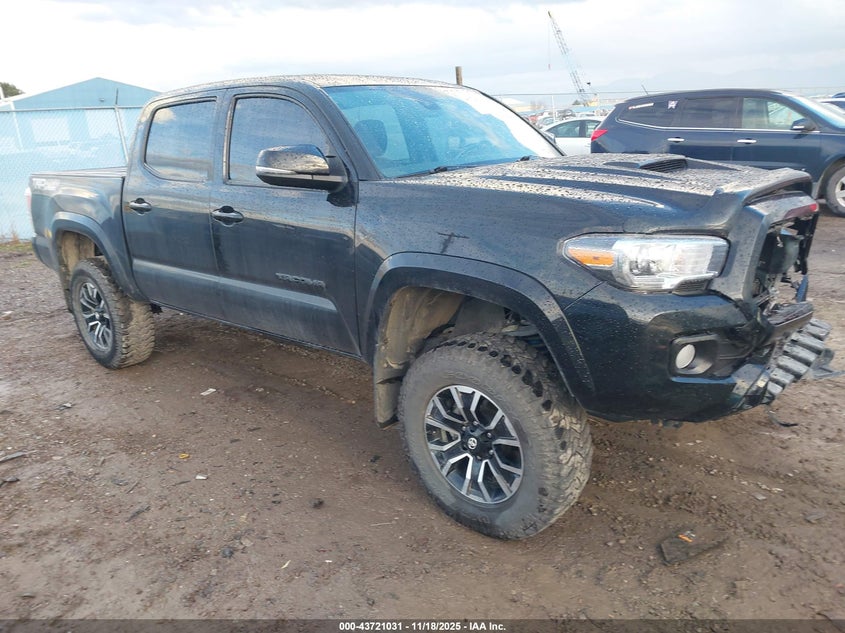 TOYOTA TACOMA
