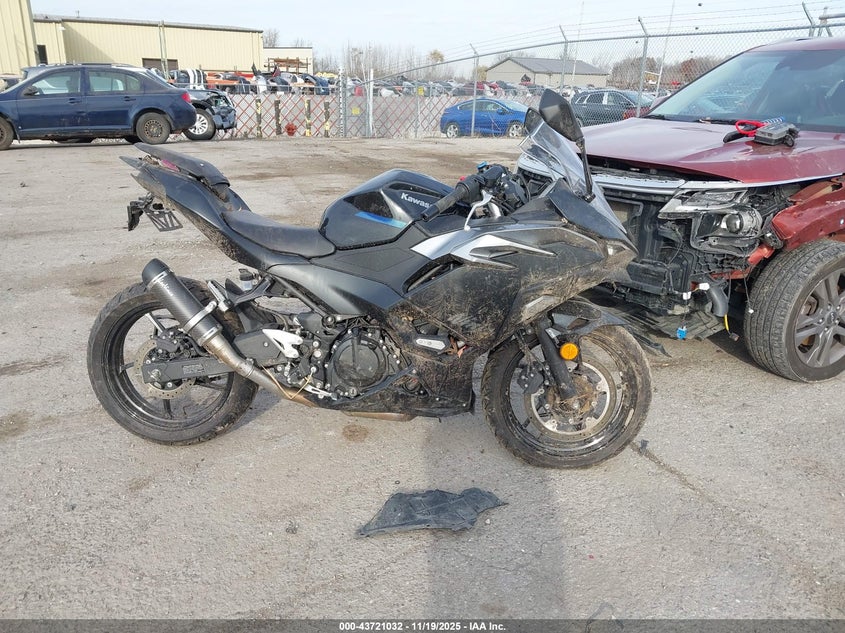 2025 Kawasaki Ex500 A/B VIN: ML5EXGJ11SDA48360 Lot: 43721032