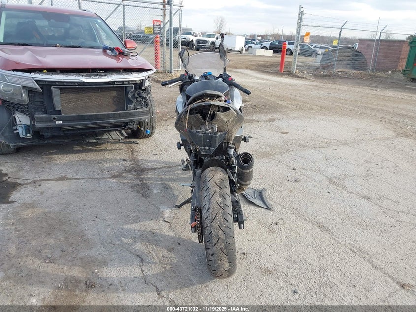 2025 Kawasaki Ex500 A/B VIN: ML5EXGJ11SDA48360 Lot: 43721032