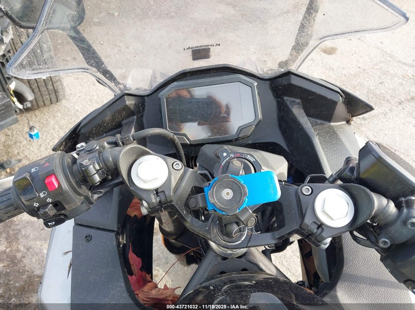 2025 Kawasaki Ex500 A/B VIN: ML5EXGJ11SDA48360 Lot: 43721032