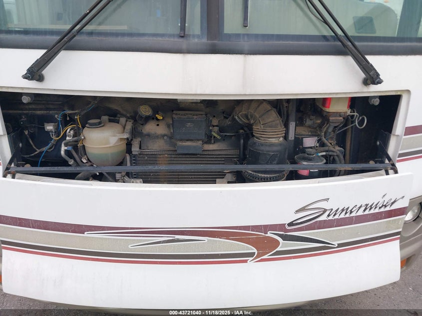 2001 Ford F550 Super Duty Stripped Chass VIN: 1FCNF53S310A05550 Lot: 43721040