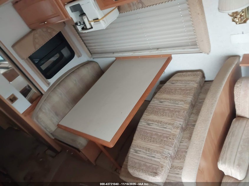 2001 Ford F550 Super Duty Stripped Chass VIN: 1FCNF53S310A05550 Lot: 43721040