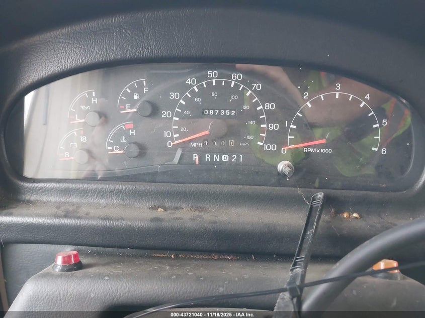 2001 Ford F550 Super Duty Stripped Chass VIN: 1FCNF53S310A05550 Lot: 43721040