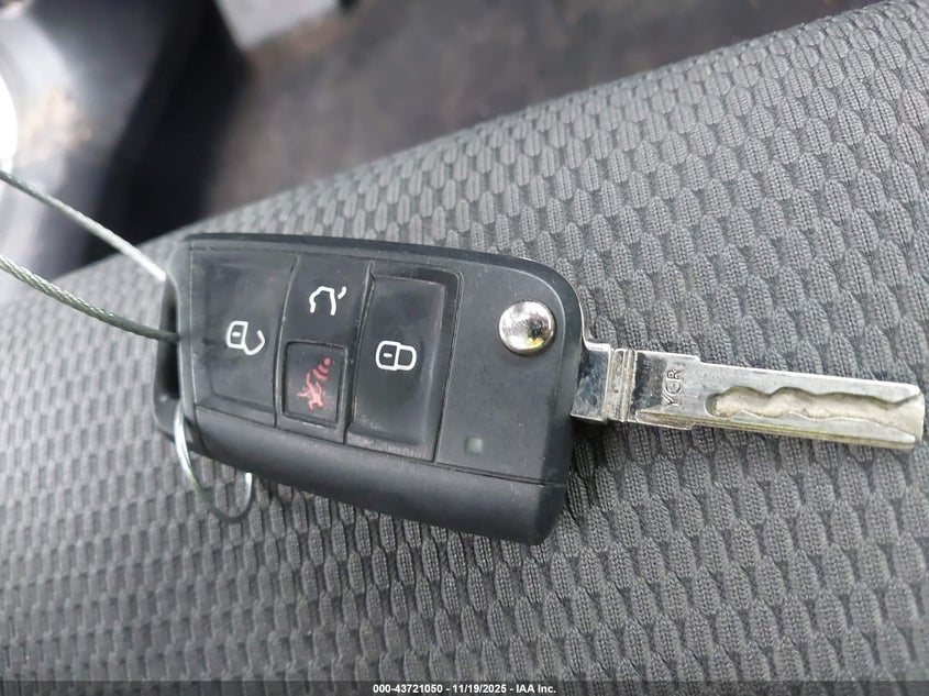 2019 Volkswagen Golf 1.4T S/1.4T Se VIN: 3VWG57AUXKM019825 Lot: 43721050