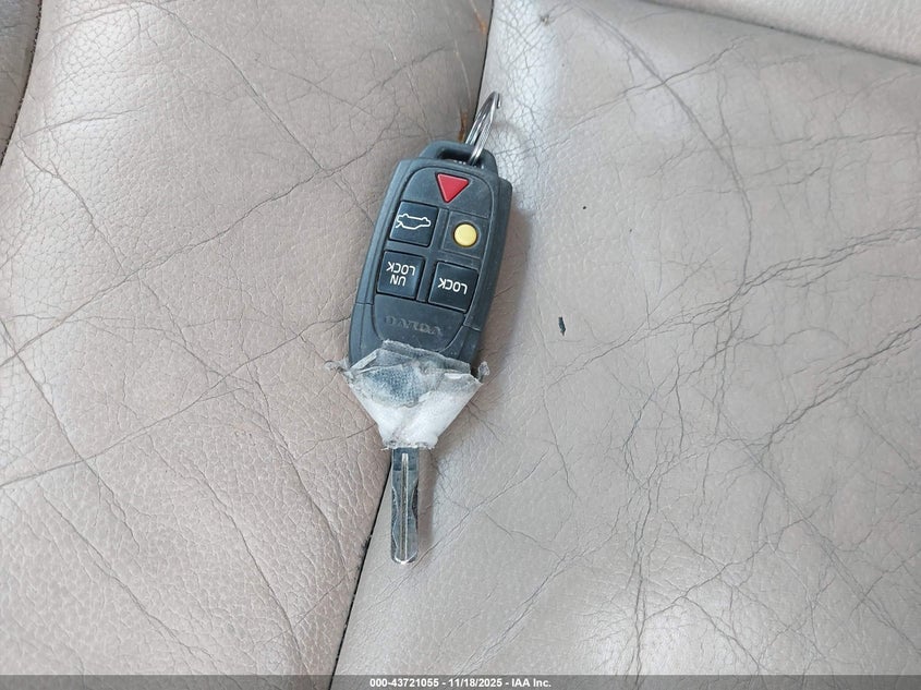 2008 Volvo S60 2.5T VIN: YV1RS592582675968 Lot: 43721055