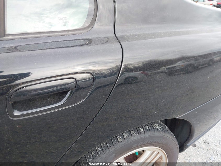 2008 Volvo S60 2.5T VIN: YV1RS592582675968 Lot: 43721055