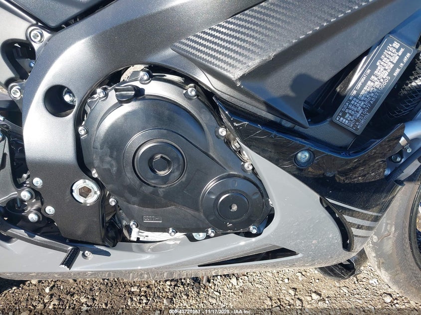 2025 Suzuki Gsx-R600 VIN: JS1GN7FA8S7100005 Lot: 43721067