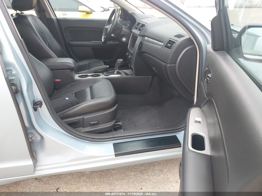 3FADP0L30AR287768 2010 FORD FUSION photo no. 5