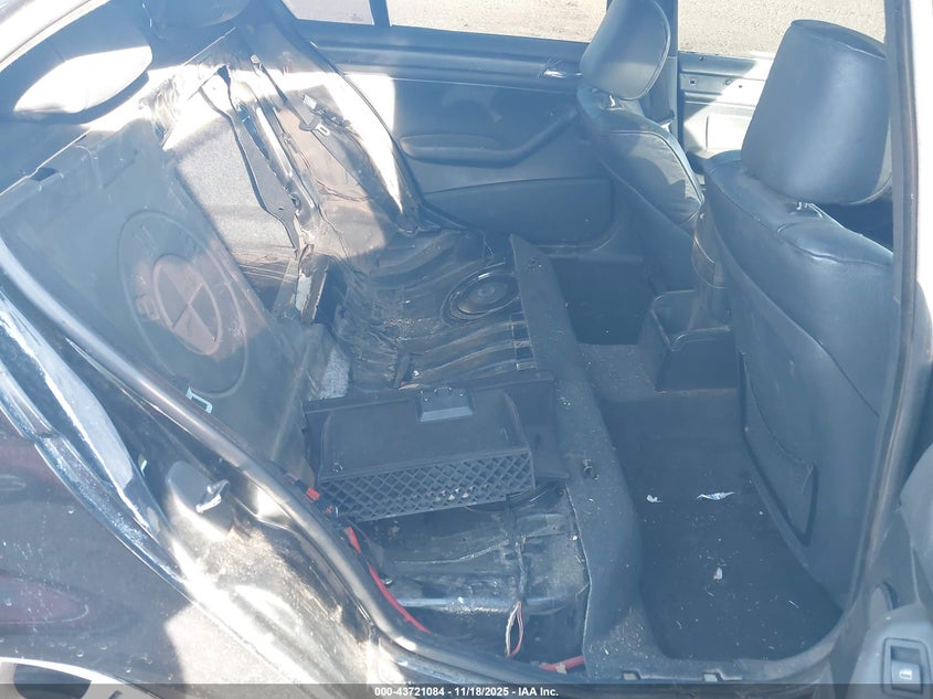 2003 BMW 330I VIN: WBAEV53483KM04852 Lot: 43721084