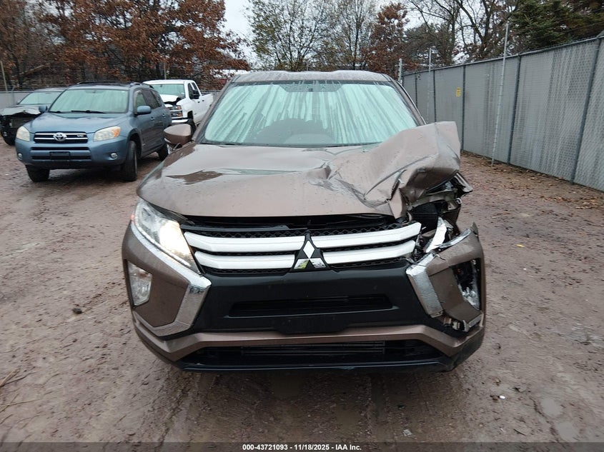 2018 Mitsubishi Eclipse Cross Es VIN: JA4AT3AAXJZ065191 Lot: 43721093
