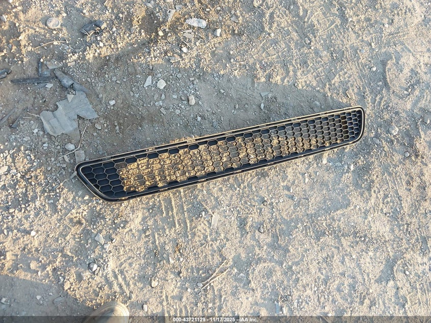 2015 Toyota Sienna Xle 8 Passenger VIN: 5TDYK3DC5FS639225 Lot: 43721129