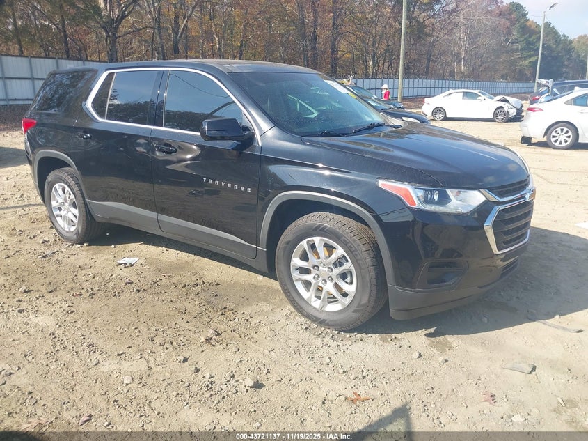 CHEVROLET TRAVERSE LS