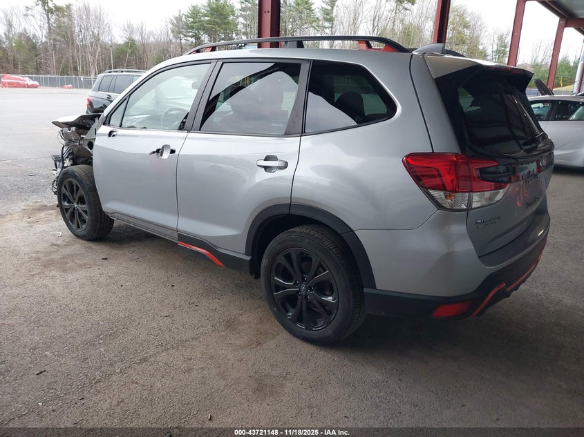 JF2SKAGC5NH415320 2022 SUBARU FORESTER photo no. 3