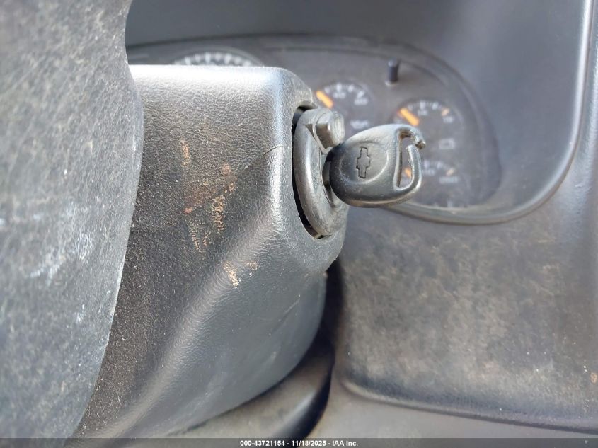 2006 Chevrolet Silverado 2500Hd Work Truck VIN: 1GCHC29U76E174266 Lot: 43721154