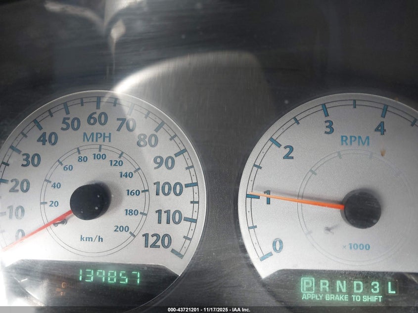 2006 Chrysler Town & Country Touring VIN: 2A4GP54L56R760008 Lot: 43721201