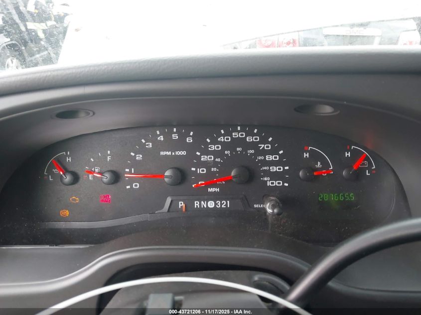 2005 Ford E-350 Super Duty Xl/Xlt VIN: 1FBSS31S35HB12695 Lot: 43721206