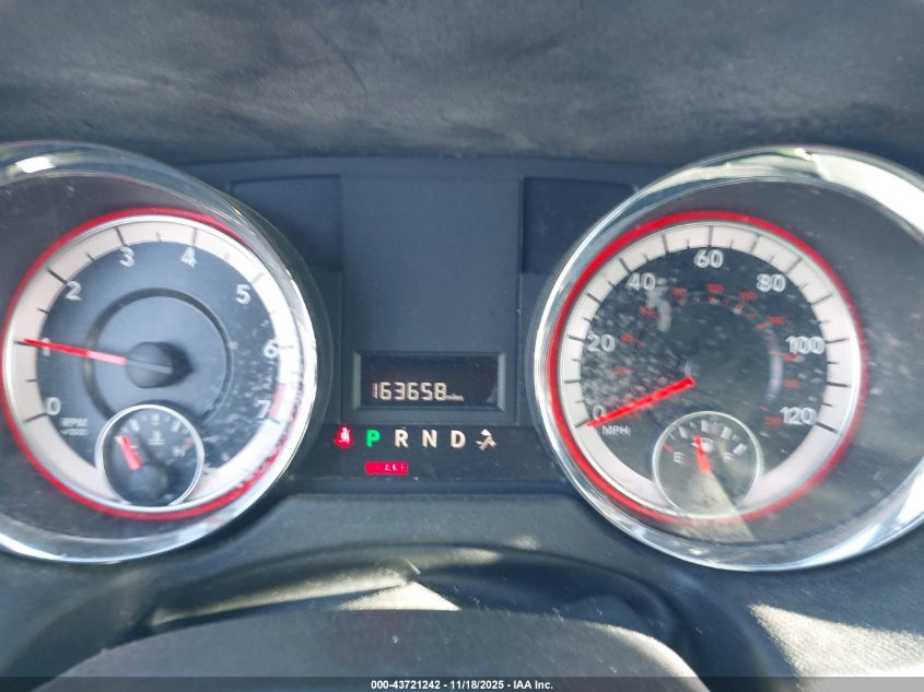 2018 Dodge Grand Caravan Sxt VIN: 2C4RDGCG6JR241324 Lot: 43721242