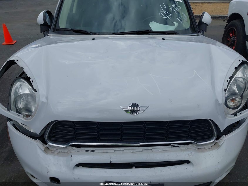 2012 Mini Cooper S Countryman VIN: WMWZC3C58CWL86818 Lot: 43721245