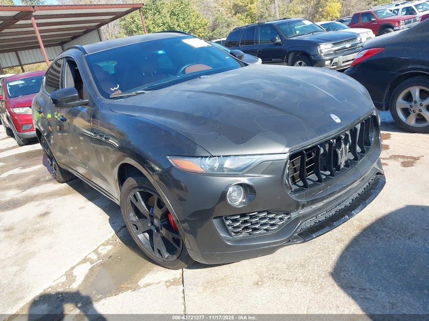 MASERATI LEVANTE