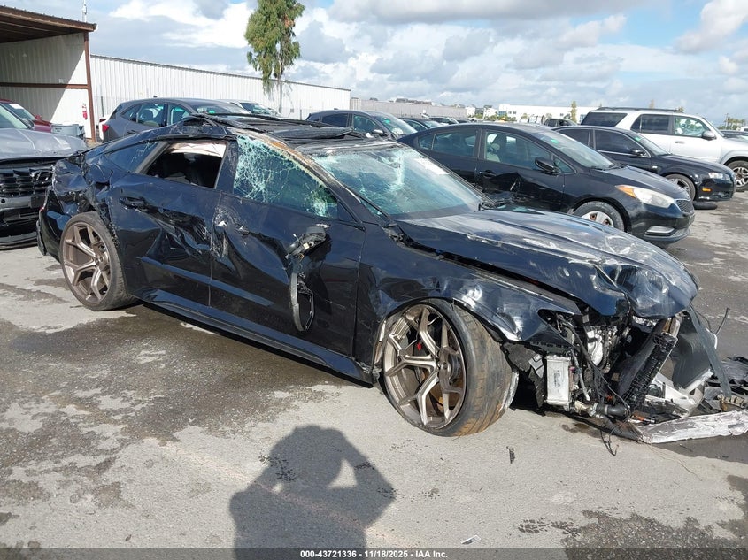 AUDI RS7 PERFORMANCE TFSI QUATTRO TIPTRONIC