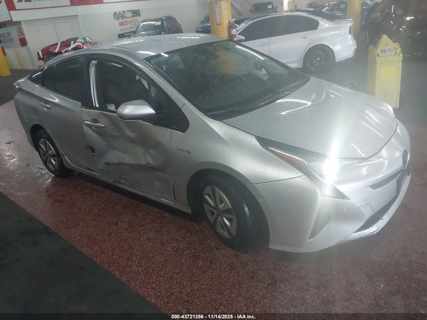 TOYOTA PRIUS TWO
