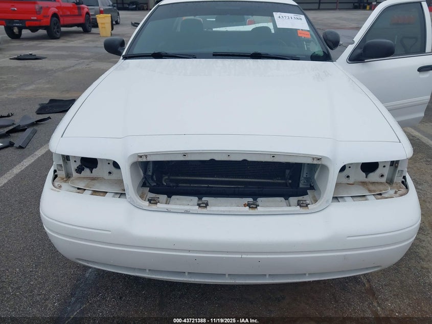 2009 Ford Crown Victoria Police/Police Interceptor VIN: 2FAHP71V79X112087 Lot: 43721388