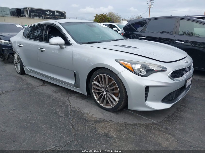 KIA STINGER