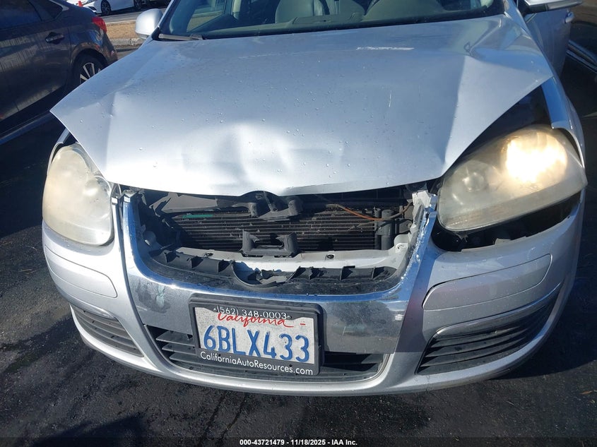 2008 Volkswagen Jetta Se/Sel VIN: 3VWRZ71K48M033580 Lot: 43721479