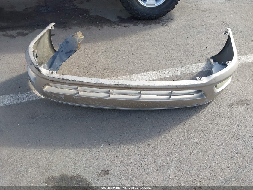 2002 Toyota Avalon Xls VIN: 4T1BF28B02U242254 Lot: 43721480