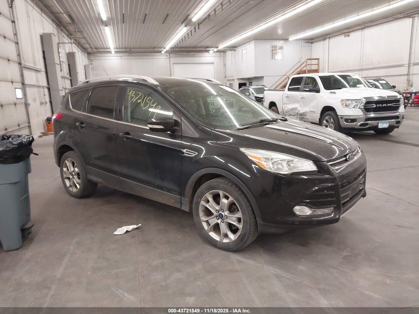 FORD ESCAPE TITANIUM