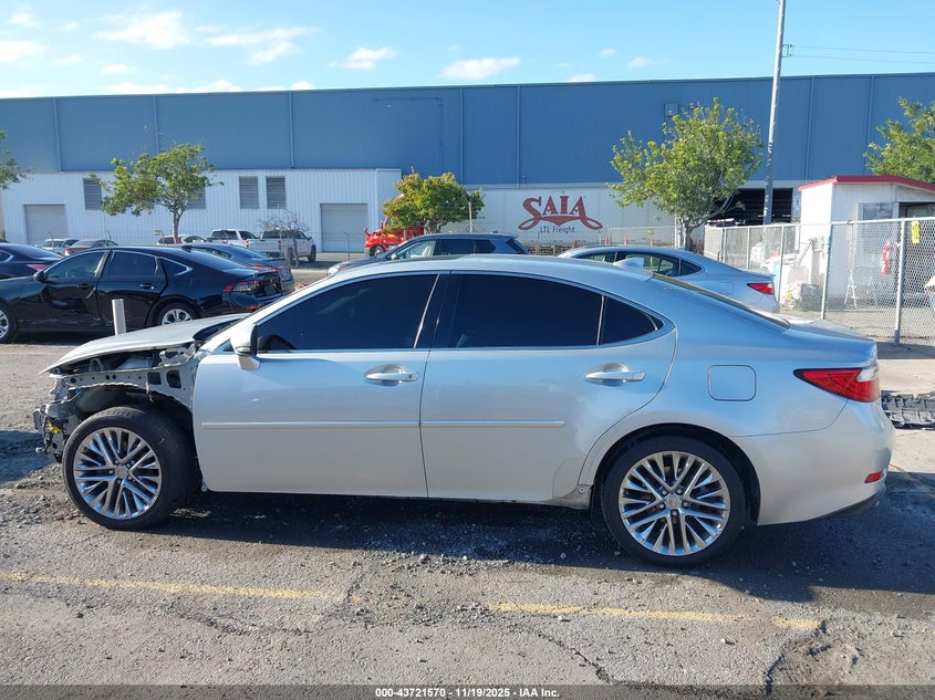 JTHBK1GG9F2192557 2015 LEXUS ES photo no. 15