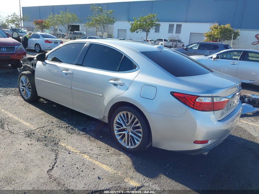 JTHBK1GG9F2192557 2015 LEXUS ES photo no. 3