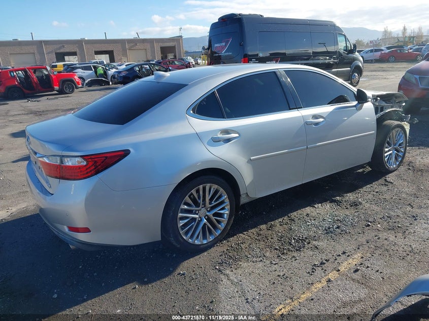 JTHBK1GG9F2192557 2015 LEXUS ES photo no. 4