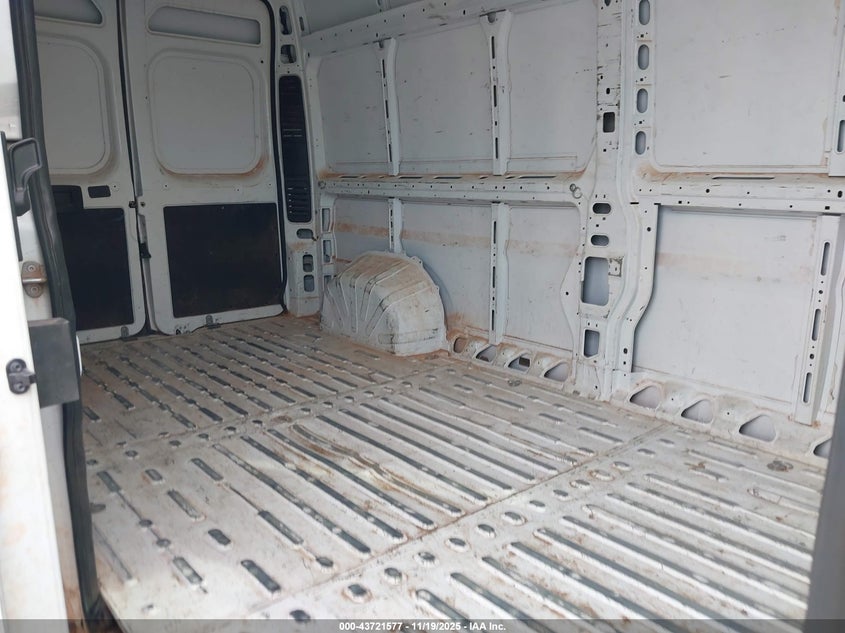 2023 Ram Promaster 2500 High Roof 159 Wb VIN: 3C6LRVDG1PE577796 Lot: 43721577