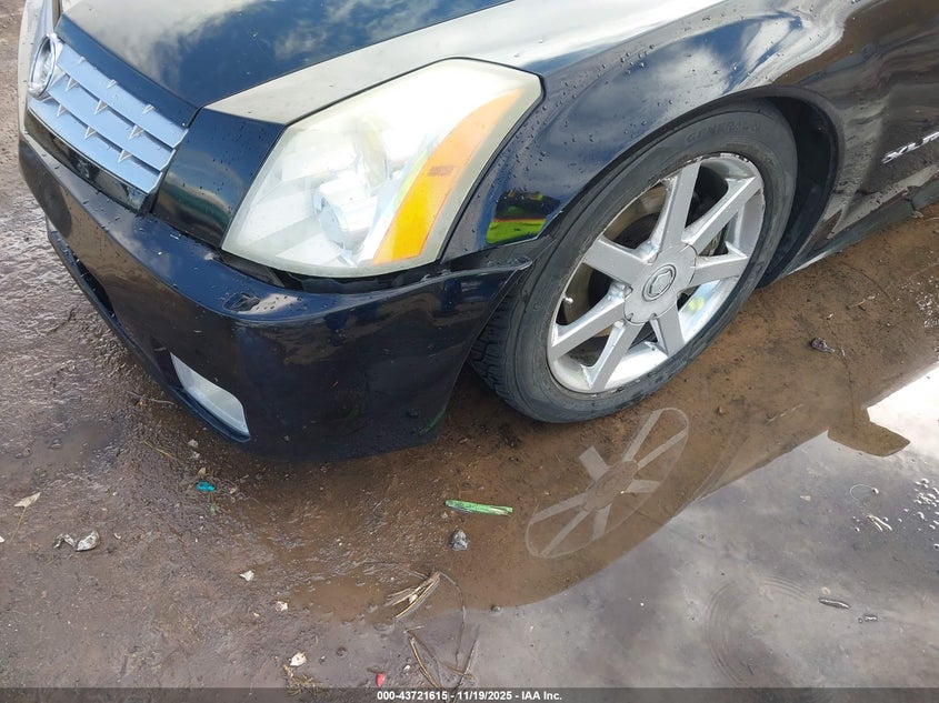 2005 Cadillac Xlr Standard VIN: 1G6YV34A155602458 Lot: 43721615