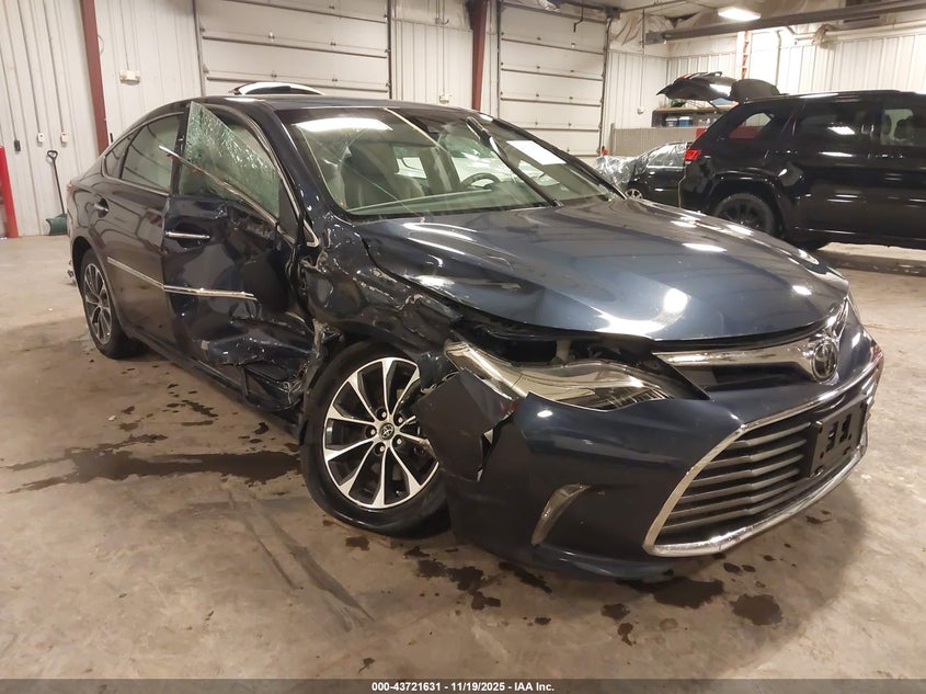 TOYOTA AVALON XLE PREMIUM