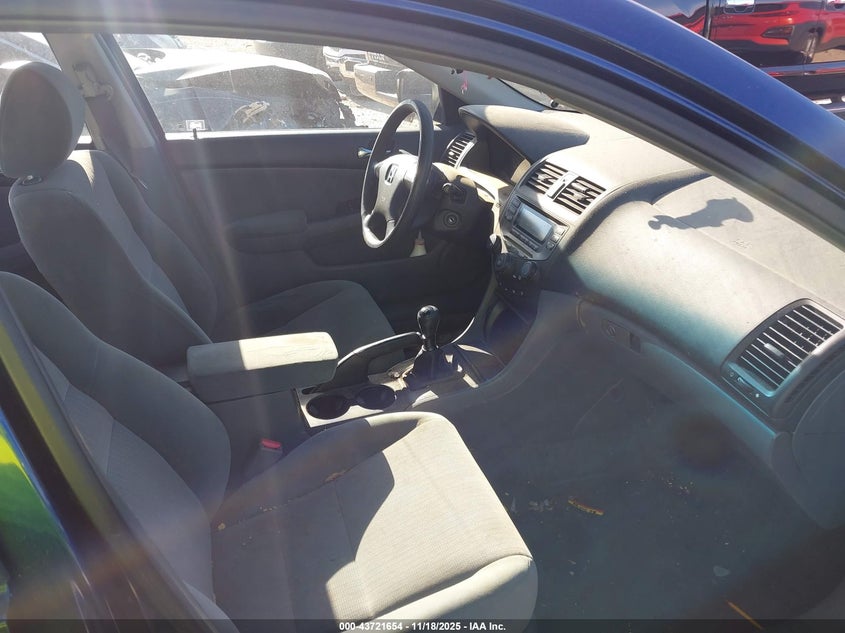 1HGCM55194A050395 2004 HONDA ACCORD photo no. 5