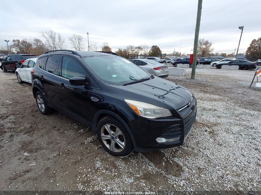 FORD ESCAPE SE
