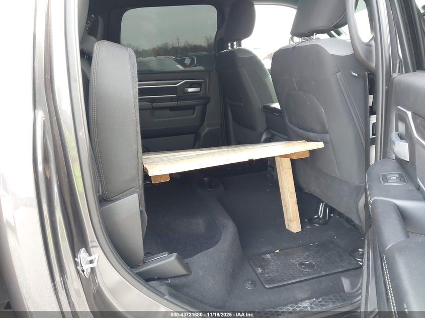 2024 Ram 2500 Big Horn 4X4 6'4 Box VIN: 3C6UR5DJ8RG366540 Lot: 43721680