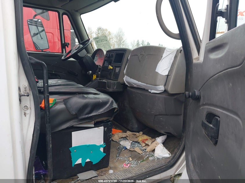 2008 International 4000 4300 VIN: 1HTMMAALX8H570060 Lot: 43721720