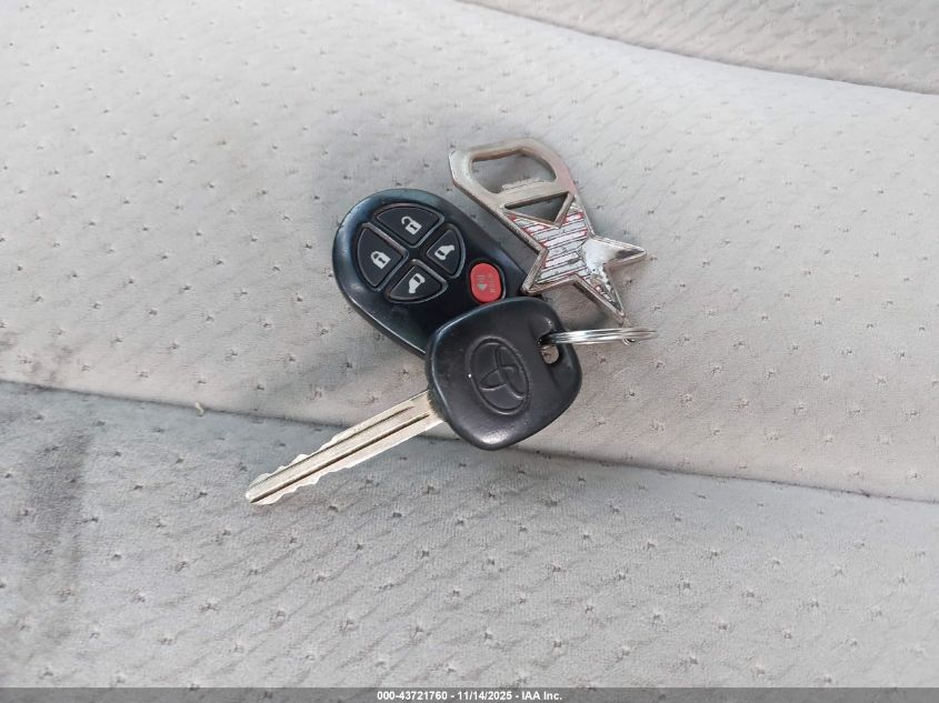 2011 Toyota Sienna Le VIN: 5TDJK3DC3BS020621 Lot: 43721760